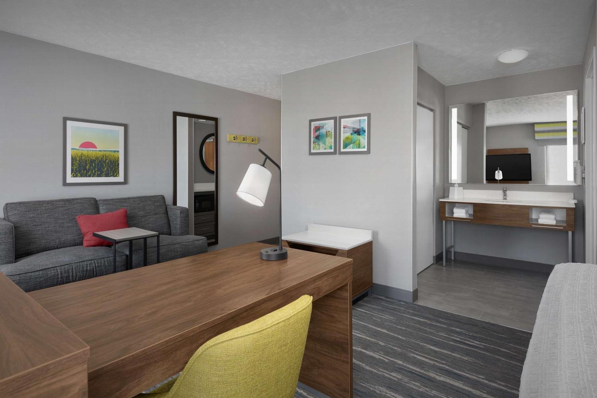 Hampton Hotel 3*