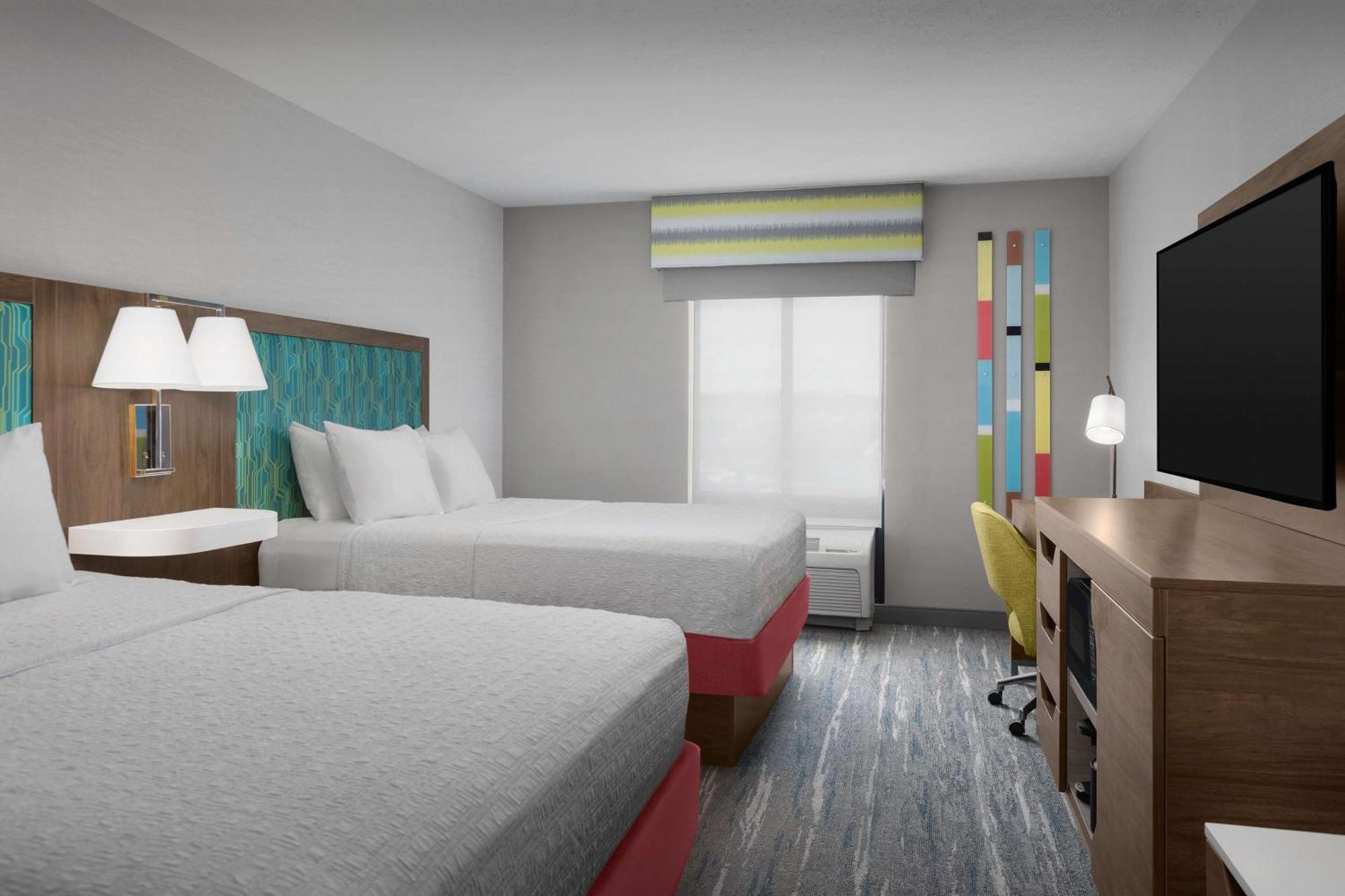 Hotel Hampton 3*