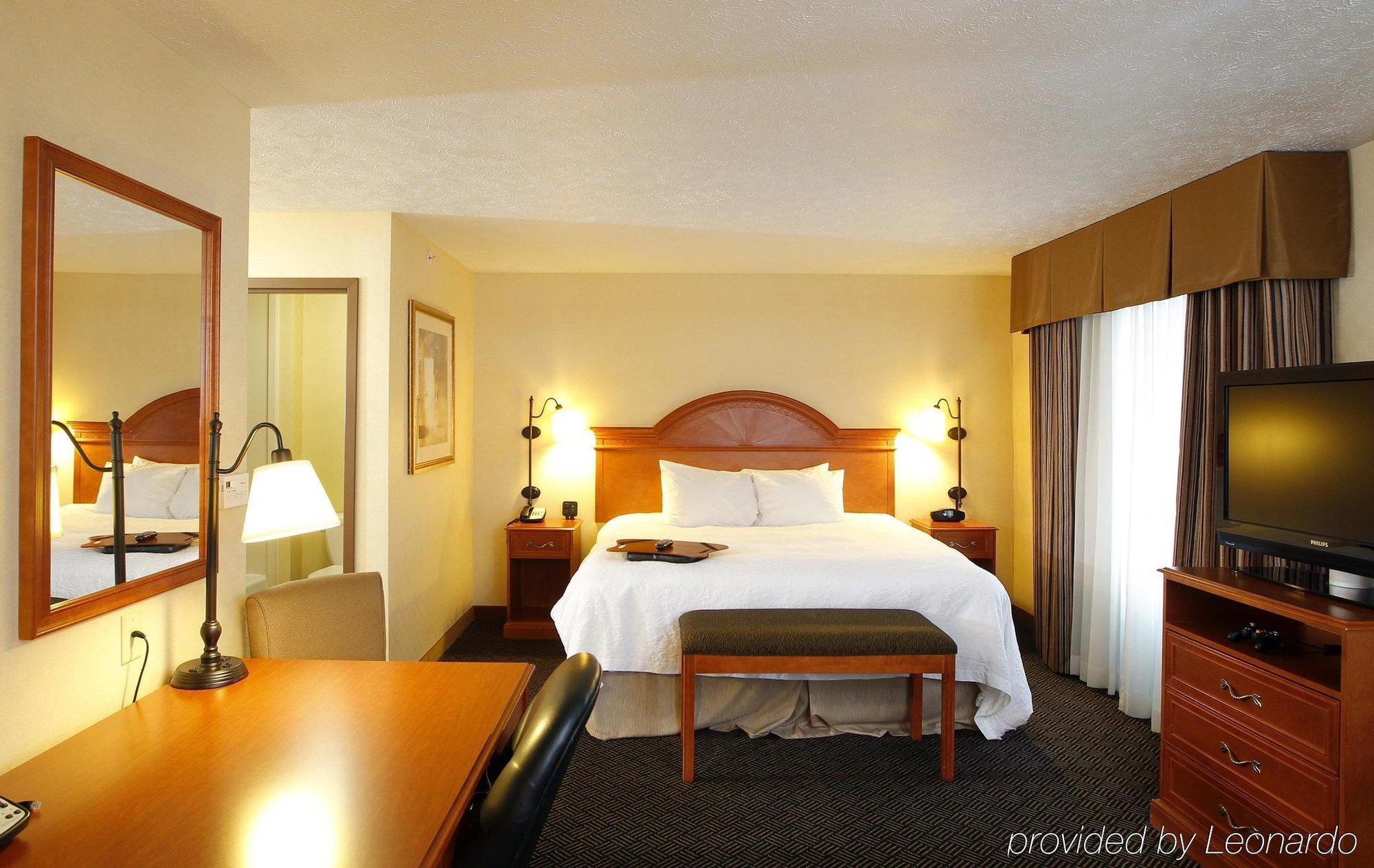Hotel Hampton 3*