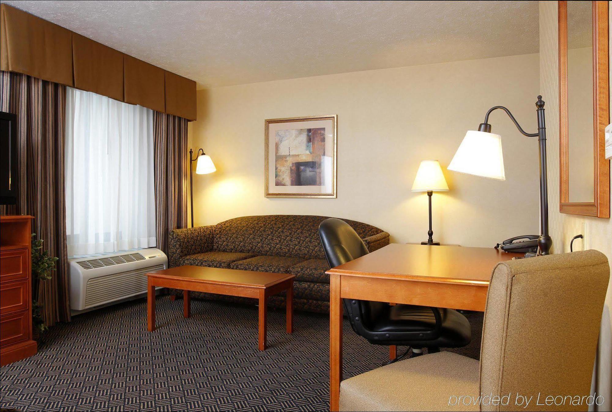 Hotel Hampton Waterloo