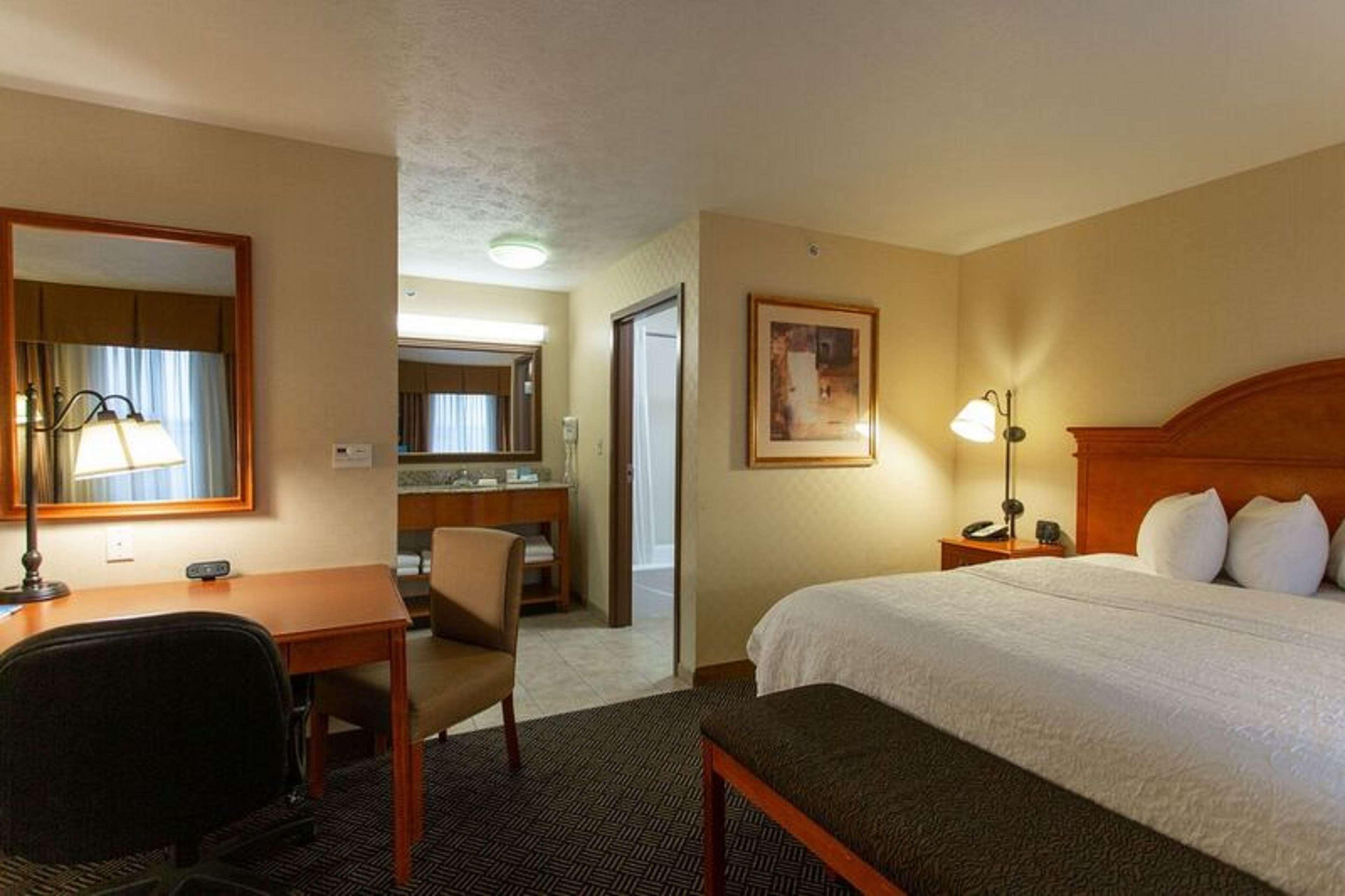 Hotel Hampton 3*