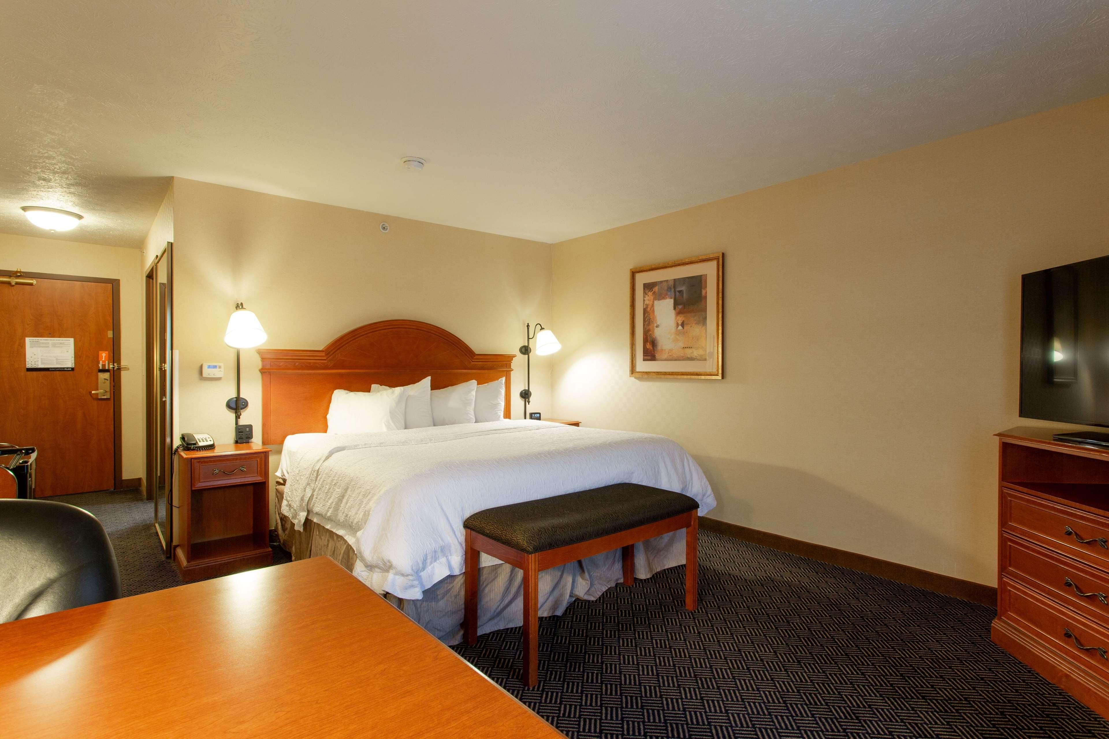 Hampton Hotel 3*